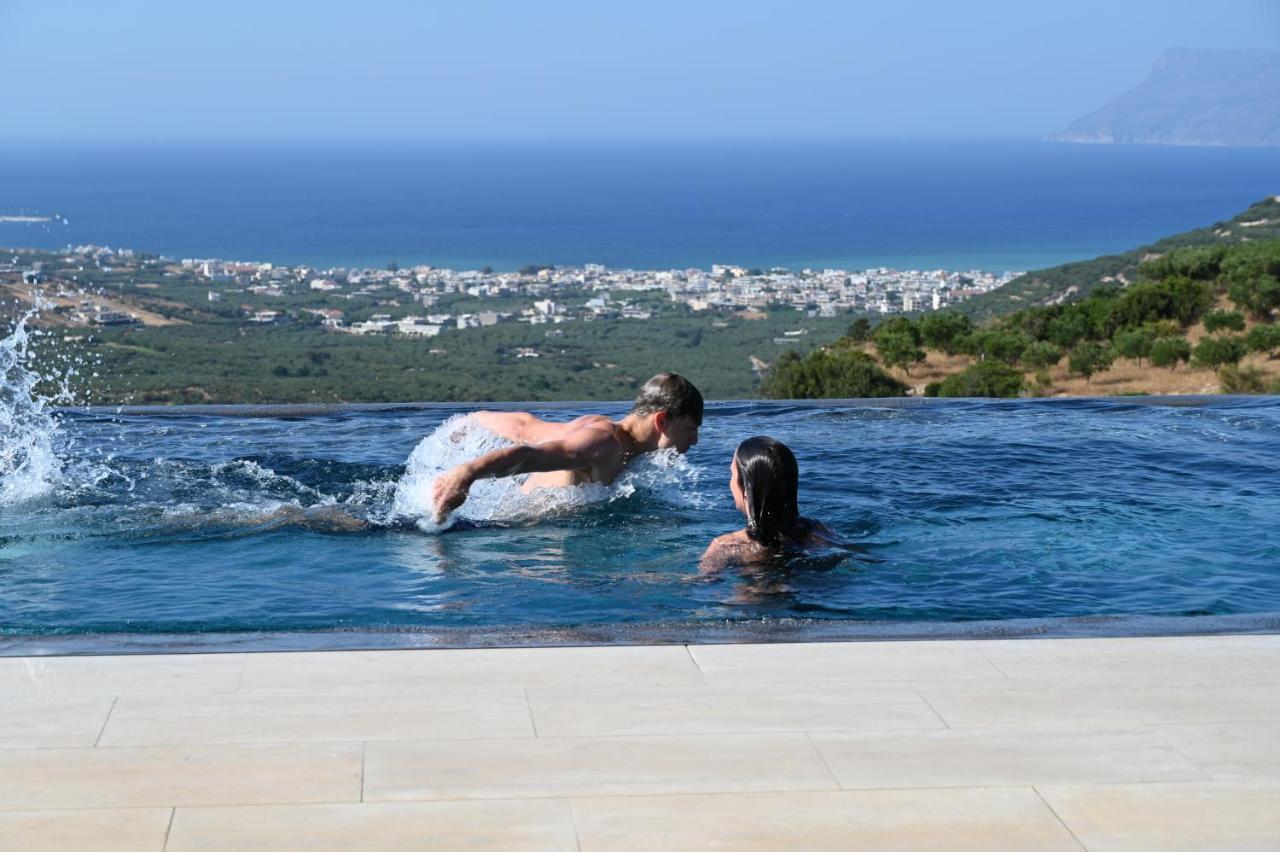 Ellas Residence Fantastic Pool Heated Kíssamos Dış mekan fotoğraf